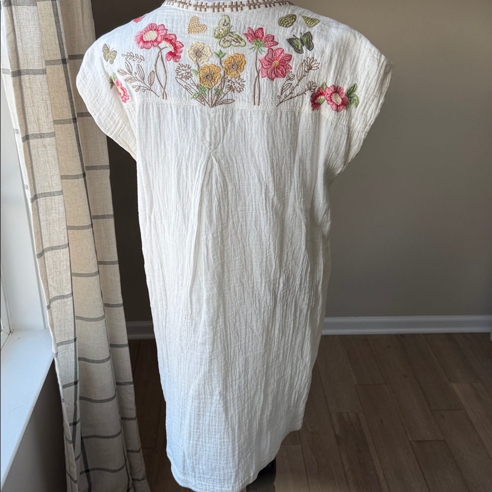 BIYA Johnny Was Annalise Embroidered Gauzy Dress - Picture 11 of 16